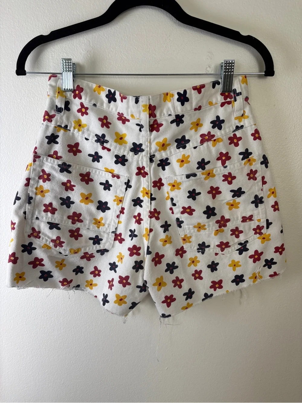 VTG 90s Esprit White Denim Cutoff Shorts with Flower Print